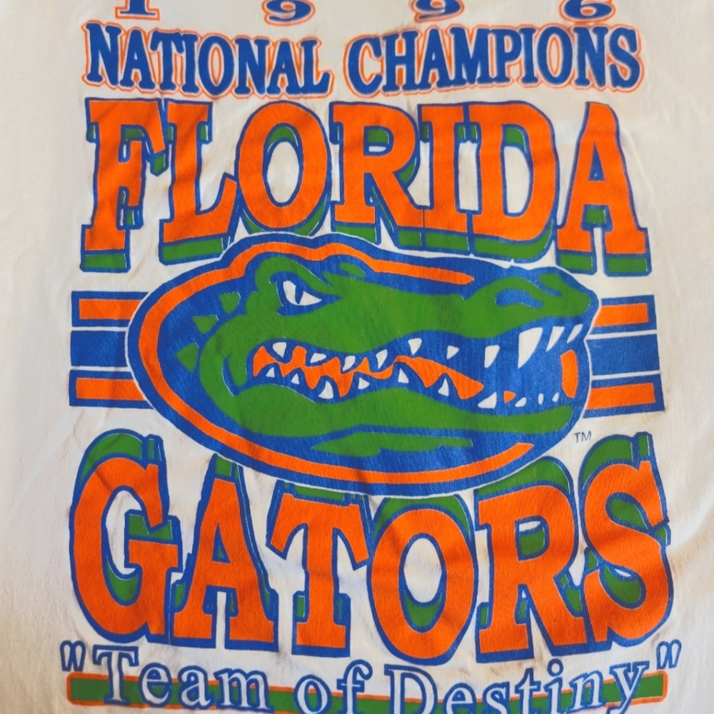 XL adult T-shirt Celebrating Florida Gators 1996 Defeating The Seminoles